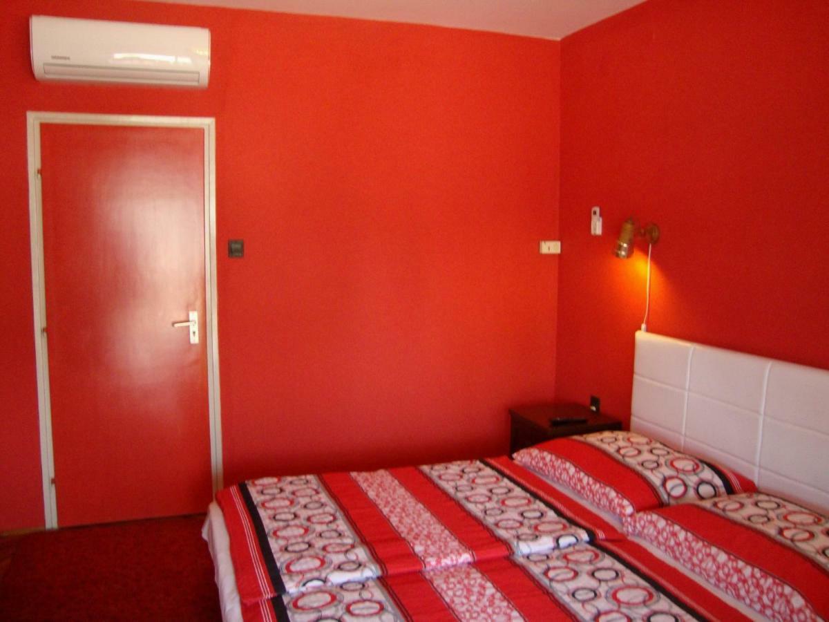 Apartament Gyongyvirag Vendeghaz Balatonboglár Zewnętrze zdjęcie