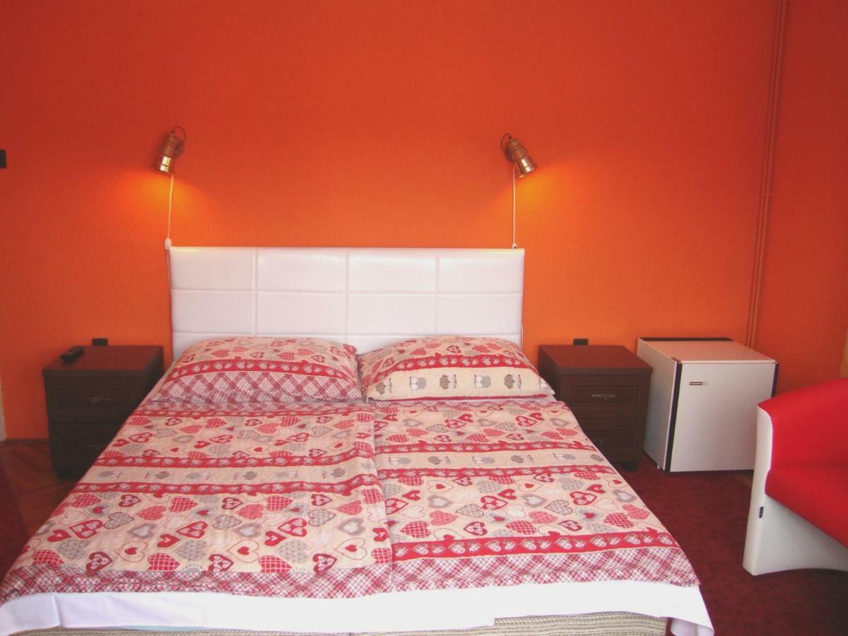 Apartament Gyongyvirag Vendeghaz Balatonboglár Zewnętrze zdjęcie